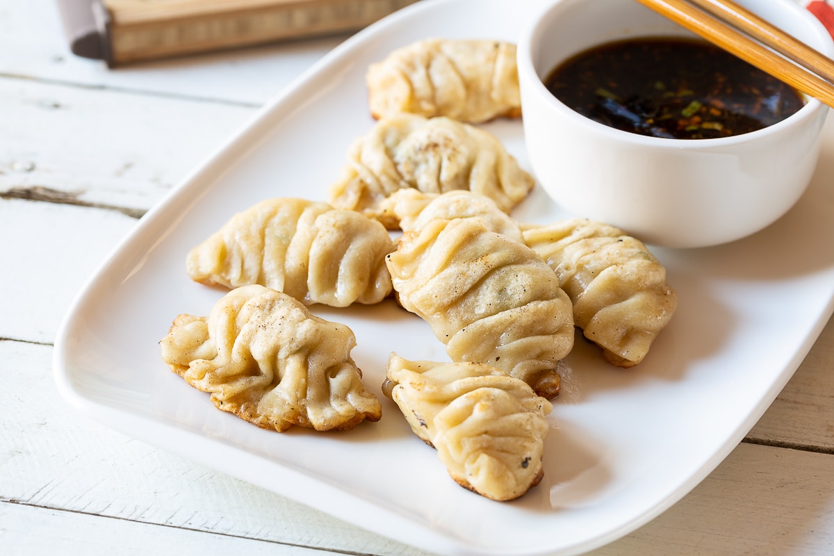 What Is the Difference Between Gyoza Vs Potsticker?