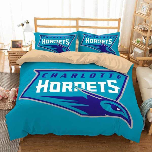 Charolette Hornets Duvet Cover and Pillowcase Set Bedding Set