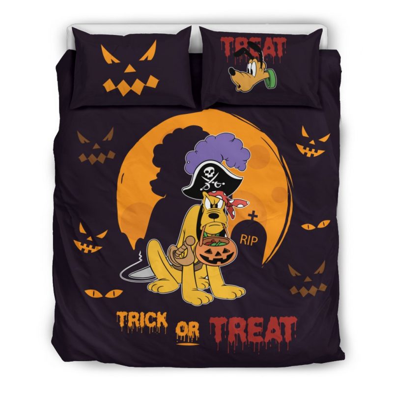 Pluto Trick Or Treat Duvet Cover and Pillowcase Set Bedding Set