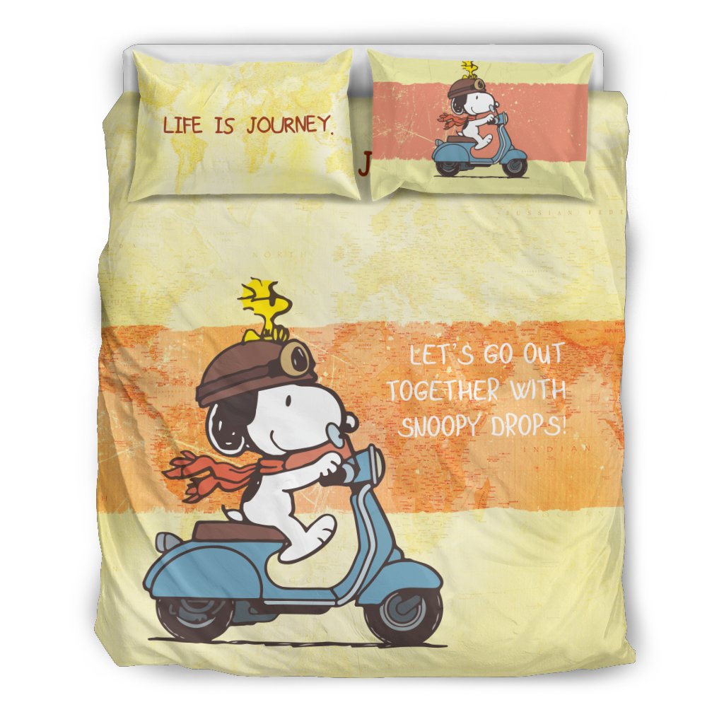 Snoopy 2222 Duvet Cover and Pillowcase Set Bedding Set