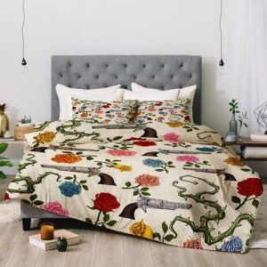 Sweet Guns And Roses Duvet Cover and Pillowcase Set Bedding Set